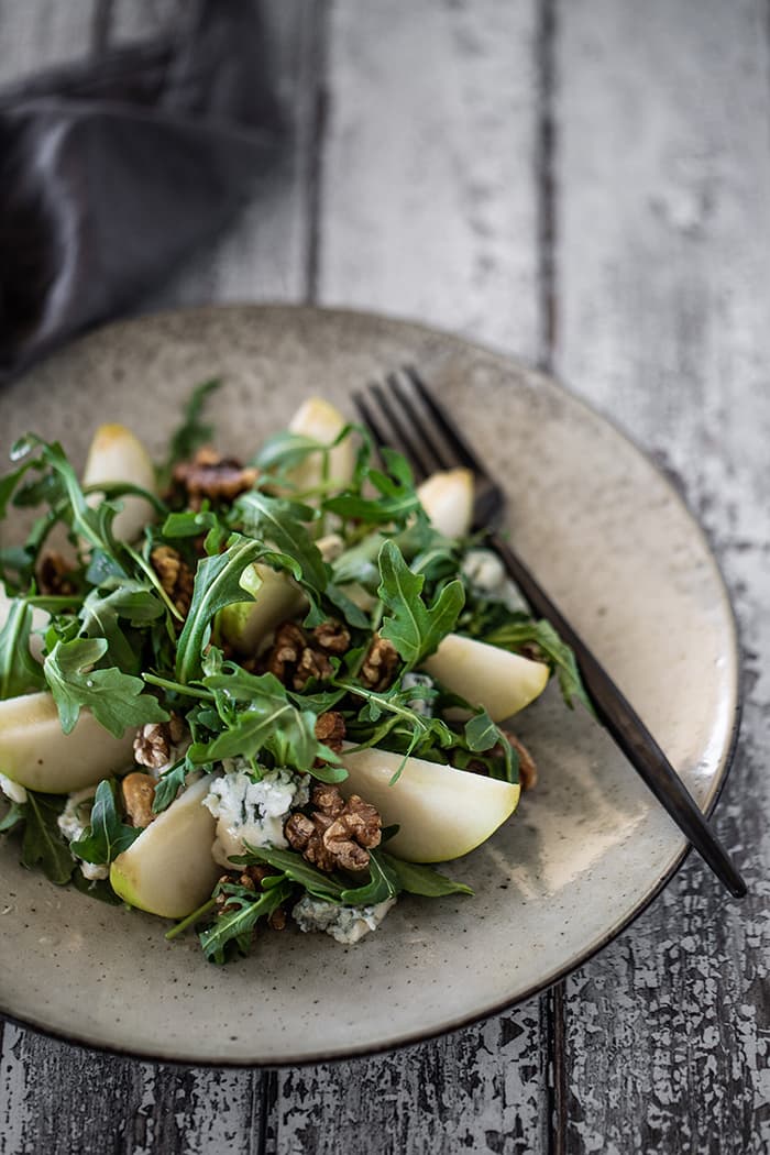 Pear & Rocket Salad, Gorgonzola & Roasted Walnuts